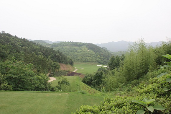 龙山湖高尔夫球场图片